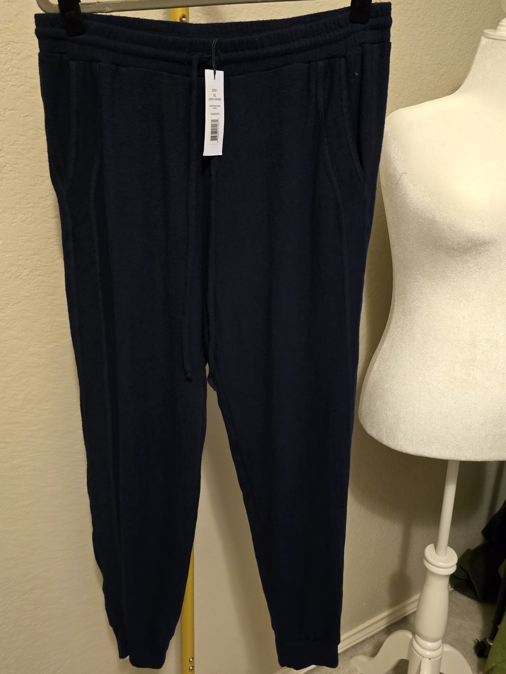 Michael Stars Jennie Jogger XL NWT